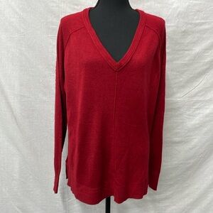 Sweet Romeo pullover v-neck sweater in red, size Large.